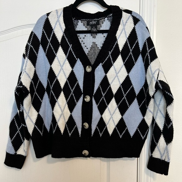 Sweaters - Just Polly New York Argyle Preppy Big Button Sweater Size M